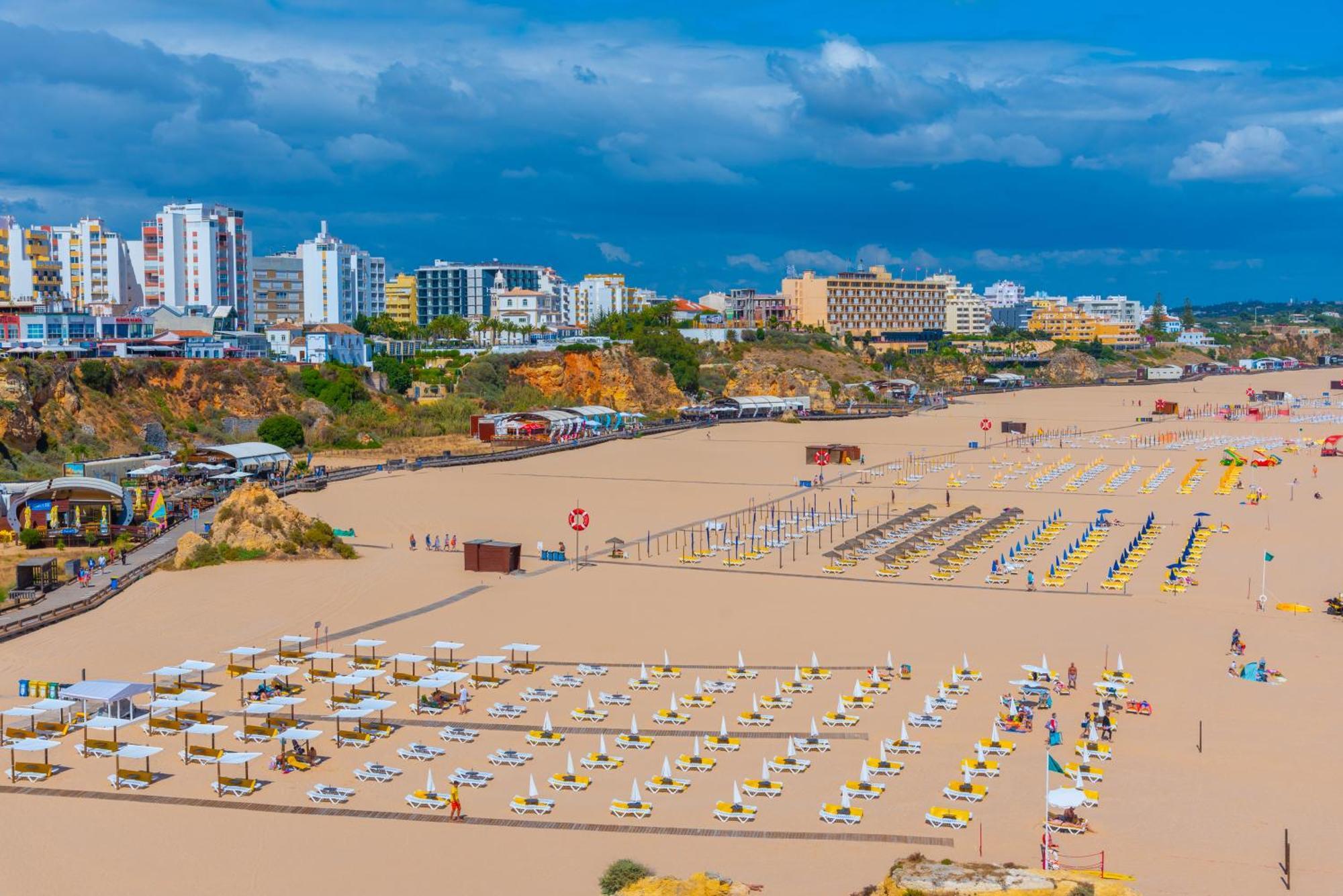 Bnb Homes Praia Da Rocha Beach Bright Apartment 50 M Away From The Ocean Портиман Экстерьер фото